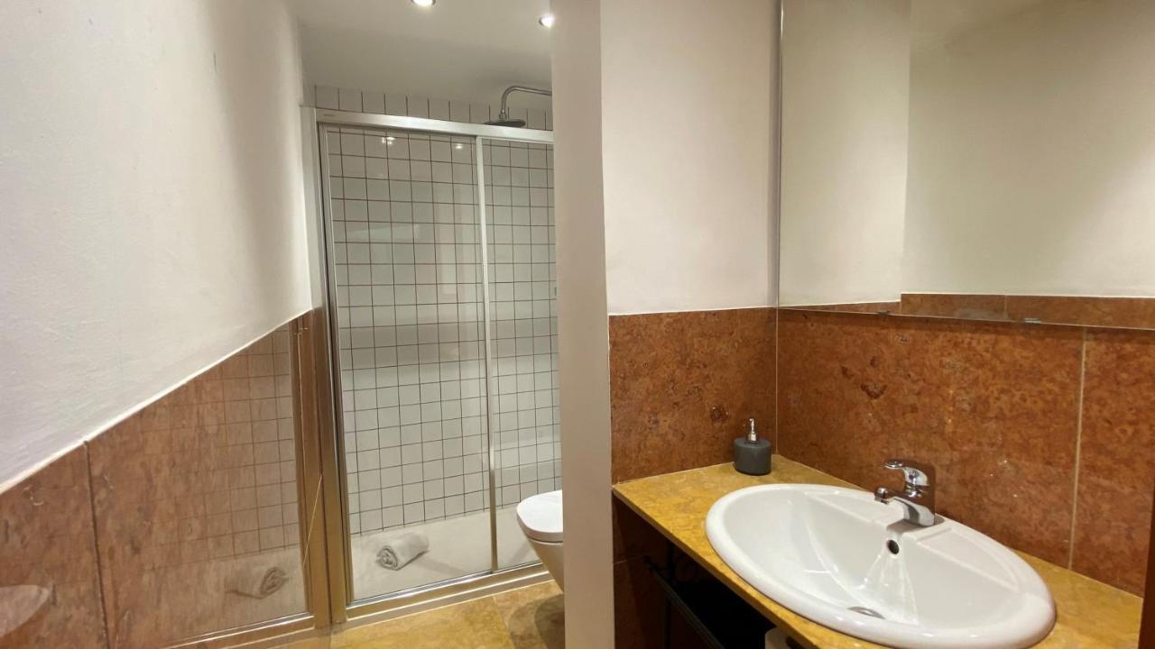 Best - Studio Porto Downtown With Ac And Parking Екстериор снимка